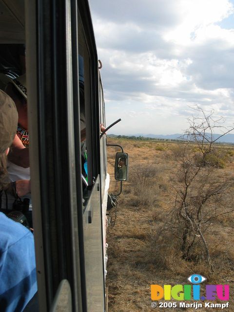 14058 Safari bus on the trail